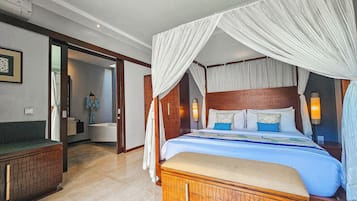 In-room safe, desk, soundproofing, iron/ironing board
