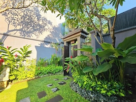 Villa familiare, 3 camere da letto, piscina privata | Vista cortile