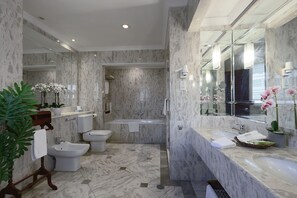 Jesselton Suite | Bathroom | Shower, hair dryer, bathrobes, slippers - The Jesselton Hotel (Kota Kinabalu)