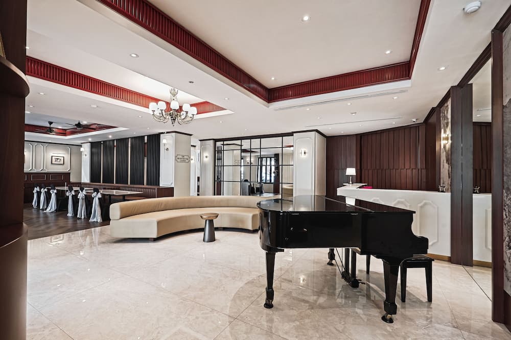 The Jesselton Hotel