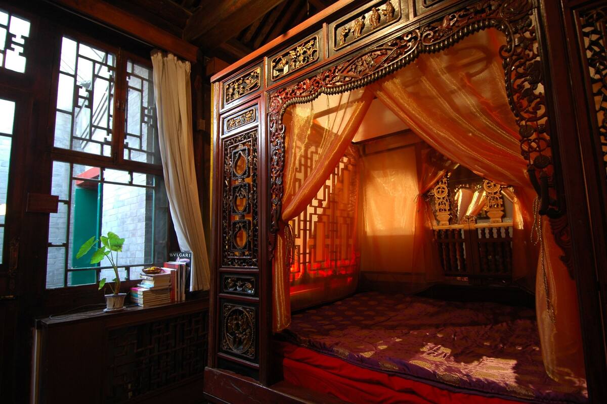 In-room safe, individually decorated, individually furnished, desk