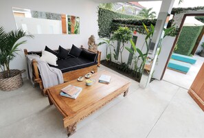 Televisión LCD, reproductor de DVD