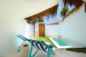 Room with Private Garden and Pool | Terrace/patio - The Apartments Canggu (Canggu)