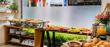 Breakfast buffet