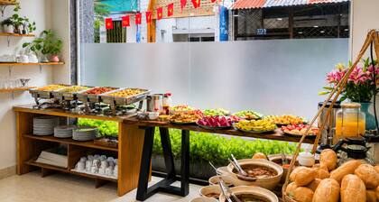 Phan Anh Hotel - Bui Vien Walking Street