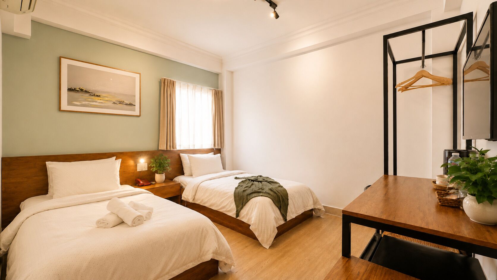 Superior Twin kamer (Free Welcome Fruit) | Een kluis op de kamer, een bureau, verduisterende gordijnen, gratis wifi