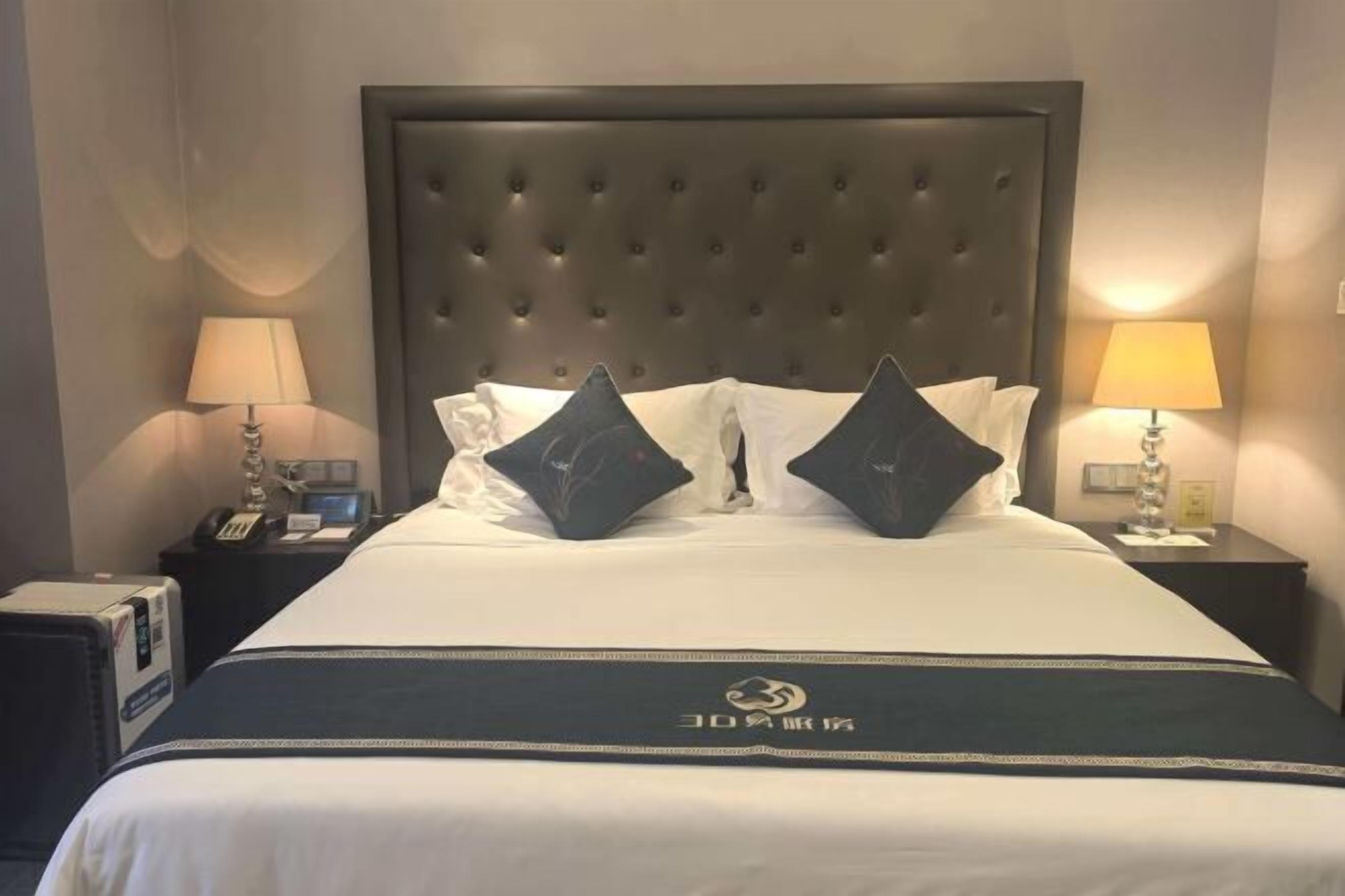 Minibar, in-room safe, cots/infant beds, bed sheets