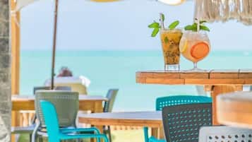 Beach bar