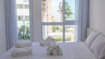 Ropa de cama de alta calidad, minibar, escritorio y cortinas blackout