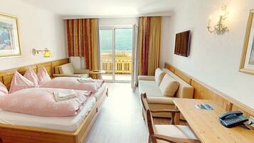 1 quarto, roupas de cama premium, edredons de pluma, cofres nos quartos