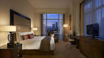 Premium bedding, in-room safe, individually decorated, desk