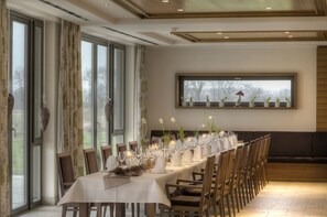 Spécialités Cuisine locale et internationale