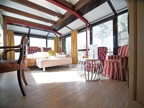 Room - Hotel Restaurant Krehl S Linde (Stuttgart)