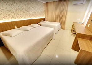 Room - Hotel Taiamã (CUIABA)