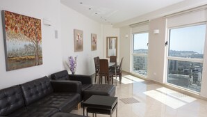 Unclassified image, 5 of 106, button - Windows of Jerusalem (Jerusalem)