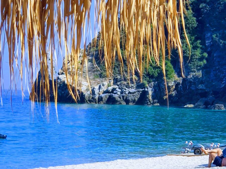Beach nearby, sun-loungers, beach umbrellas, beach towels
