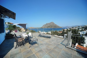 Apartment, 2 Bedrooms, Sea View | Terrace/patio