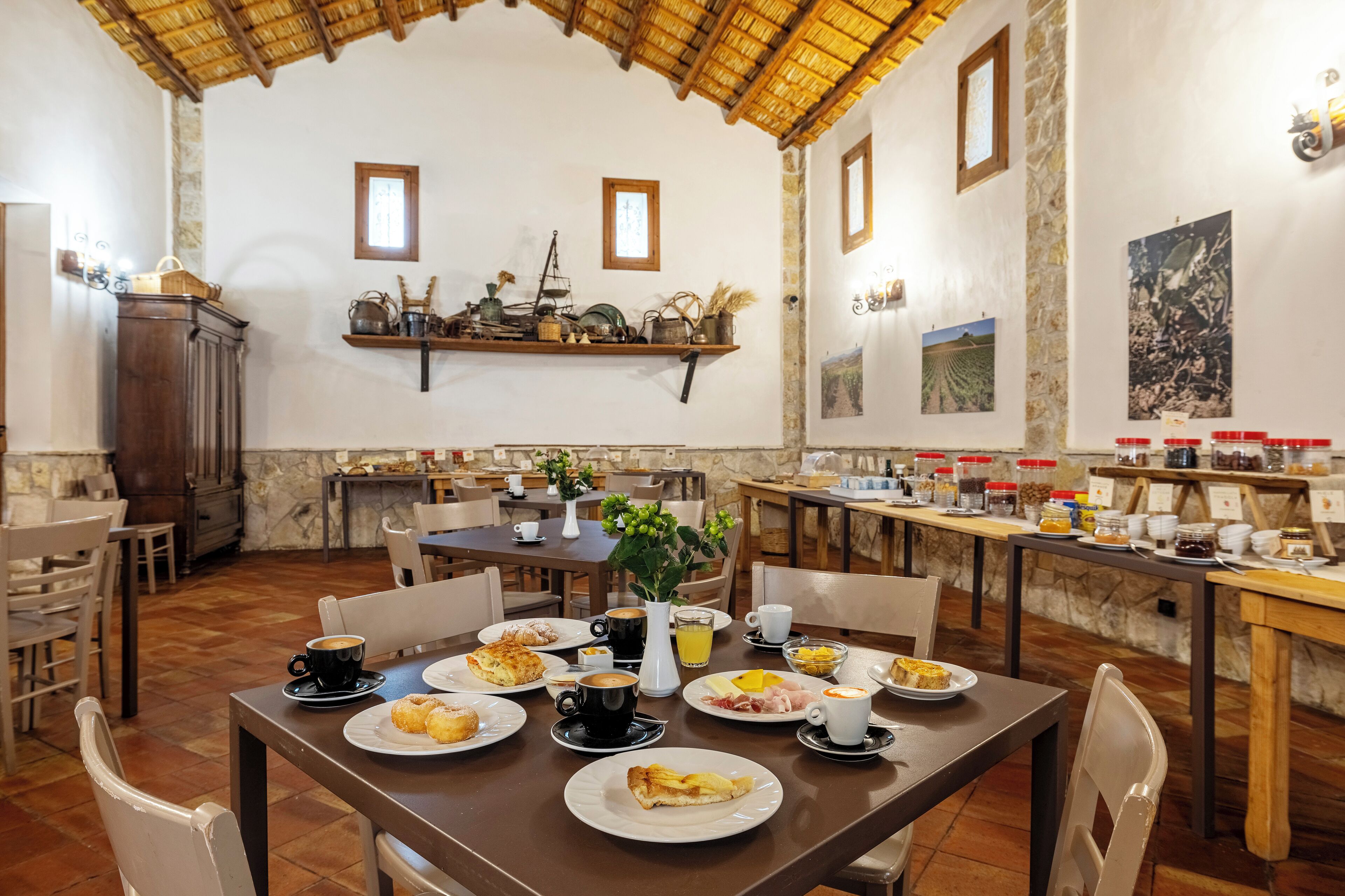 Tägliches inbegriffenes Frühstücksbuffet