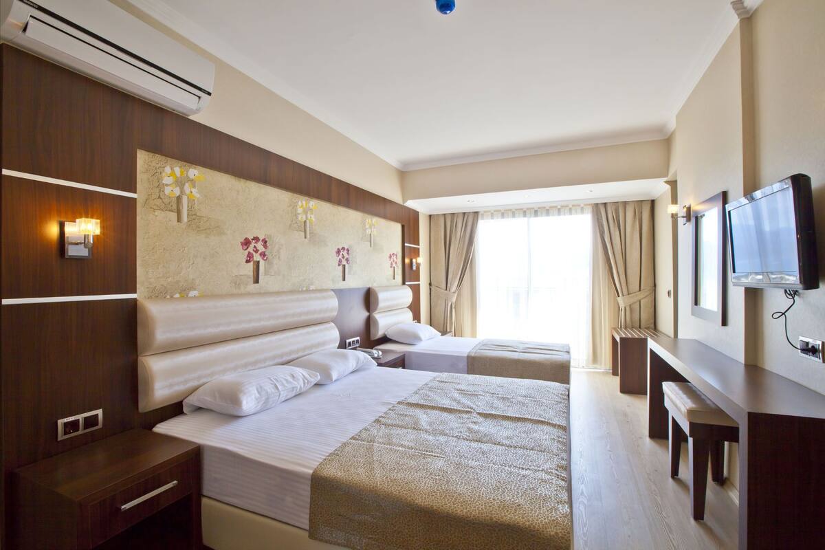 Minibar, in-room safe, free cots/infant beds, rollaway beds