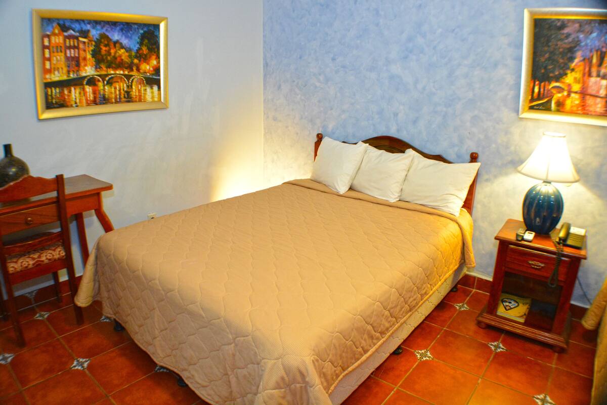 Premium bedding, down duvets, pillow-top beds, minibar