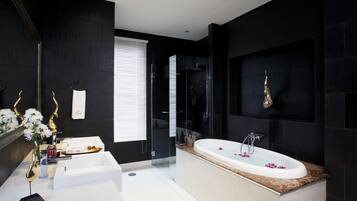 Dusche, Regendusche, Designer-Toilettenartikel, Haartrockner