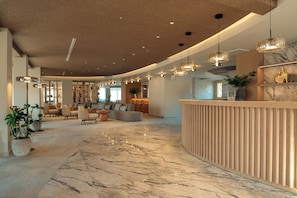 Lobby - Zeus Eleva Kassandra Lagoon (Kassandra)