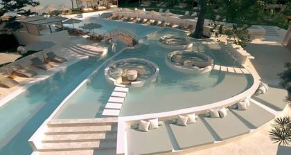 Zeus Eleva Kassandra Lagoon