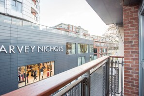 A modern building with a visible storefront named "ARVEY NICHOLS". - PREMIER SUITES PLUS Bristol Cabot Circus (Bristol)
