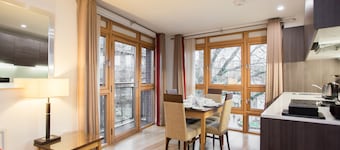 PREMIER SUITES PLUS Bristol Cabot Circus