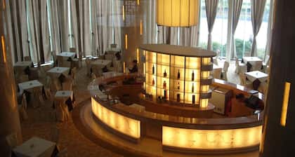 Guangzhou Xindonghao Hotel