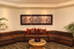 Suite (Master) | Living area