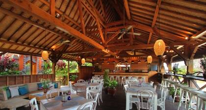 Three Monkeys Villas