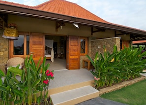 Terrace/patio - Three Monkeys Villas (Pecatu)