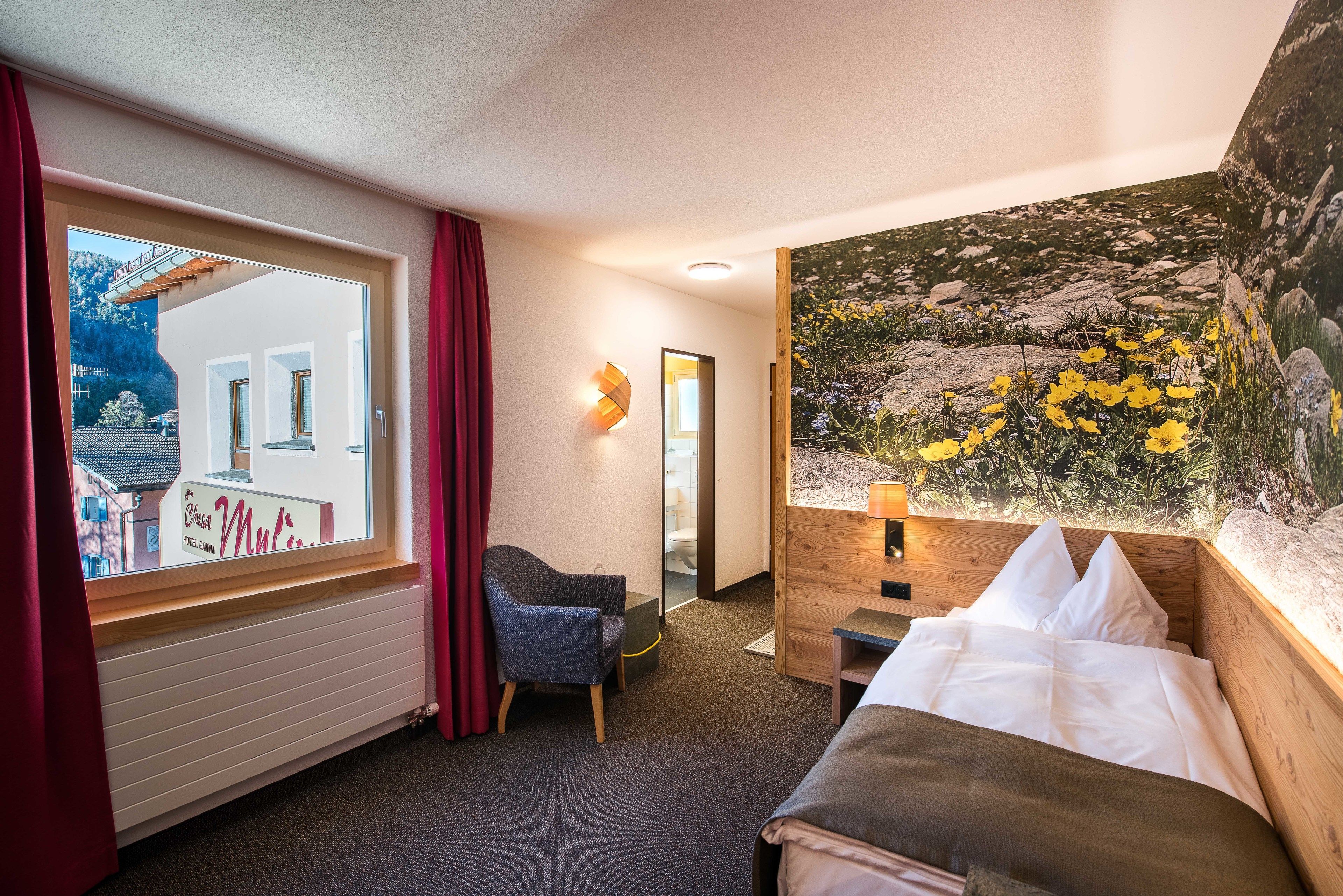 comfort single room | in-room safe, desk, soundproofing, rollaway beds