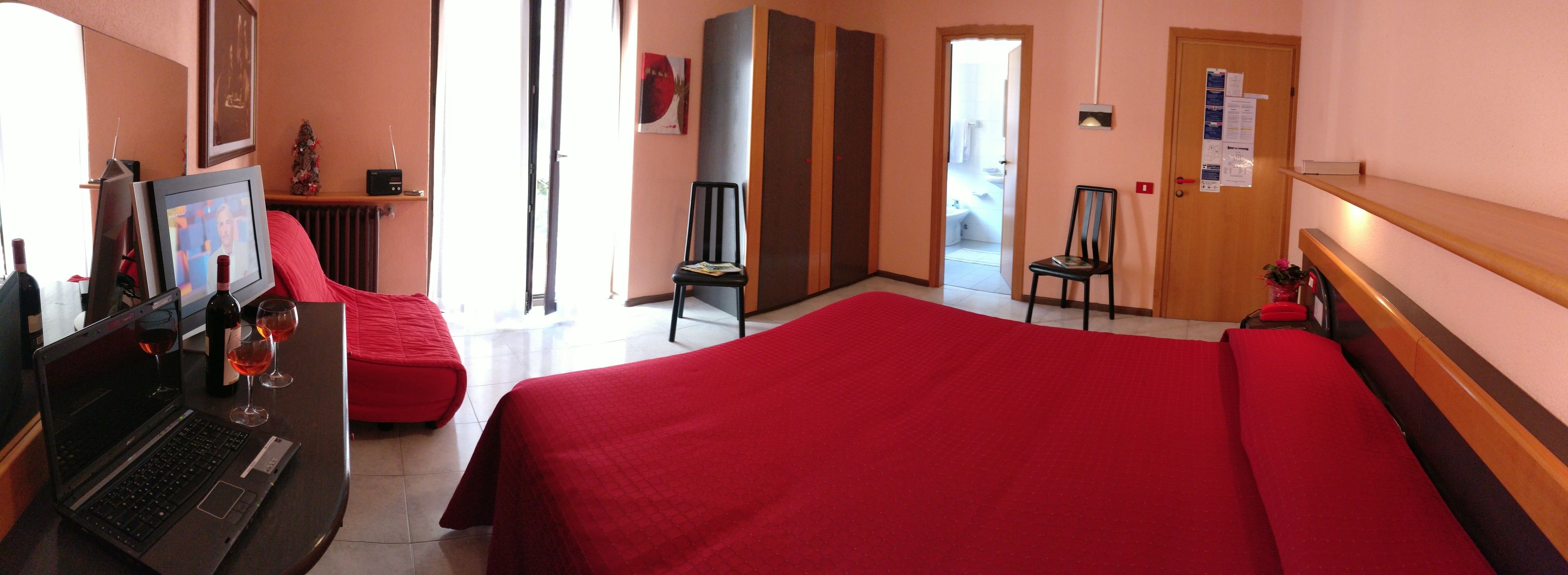 double or twin room, mountain view | in-room safe, desk, cots/infant beds, free wifi