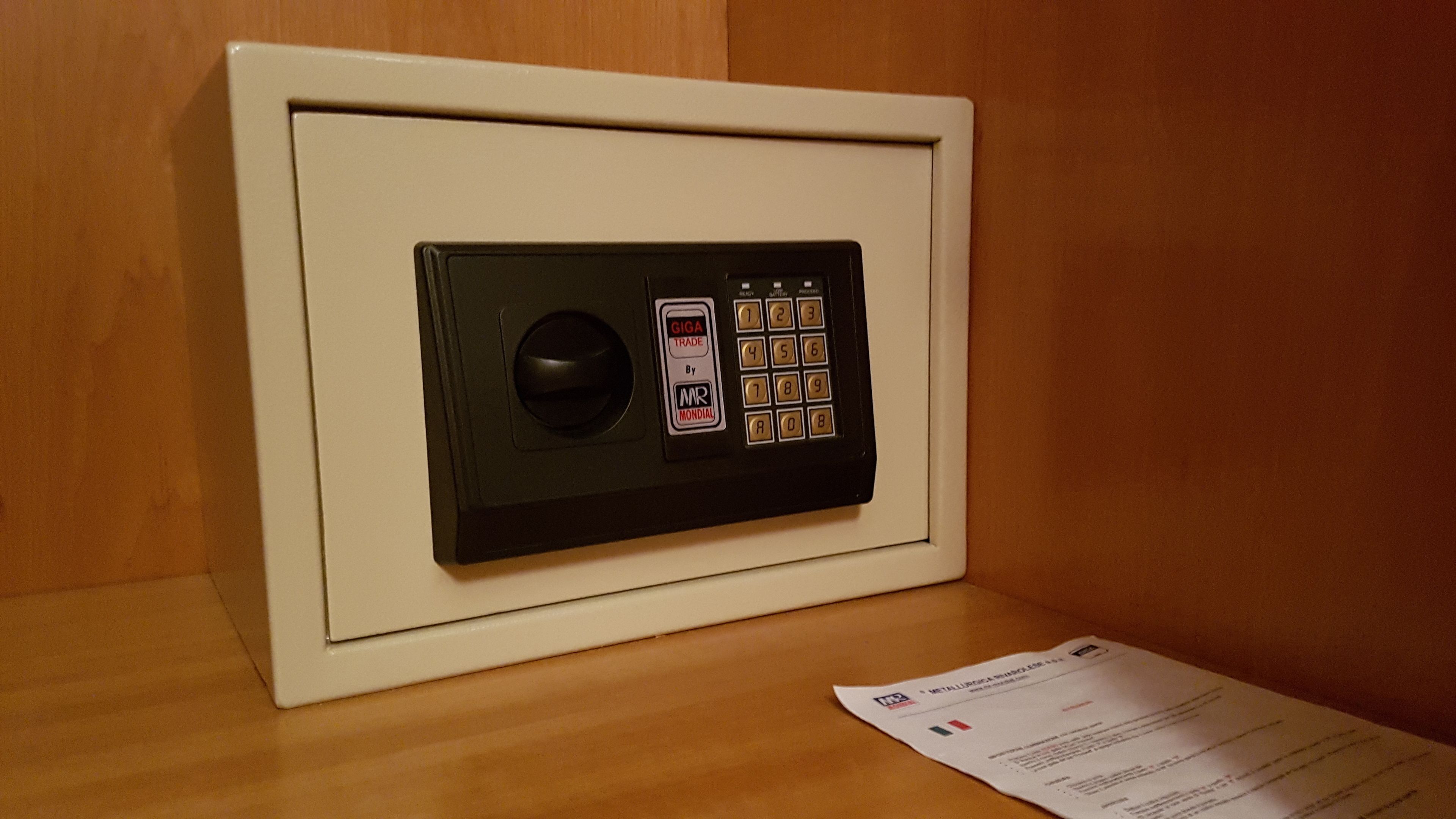 double or twin room, mountain view | safe