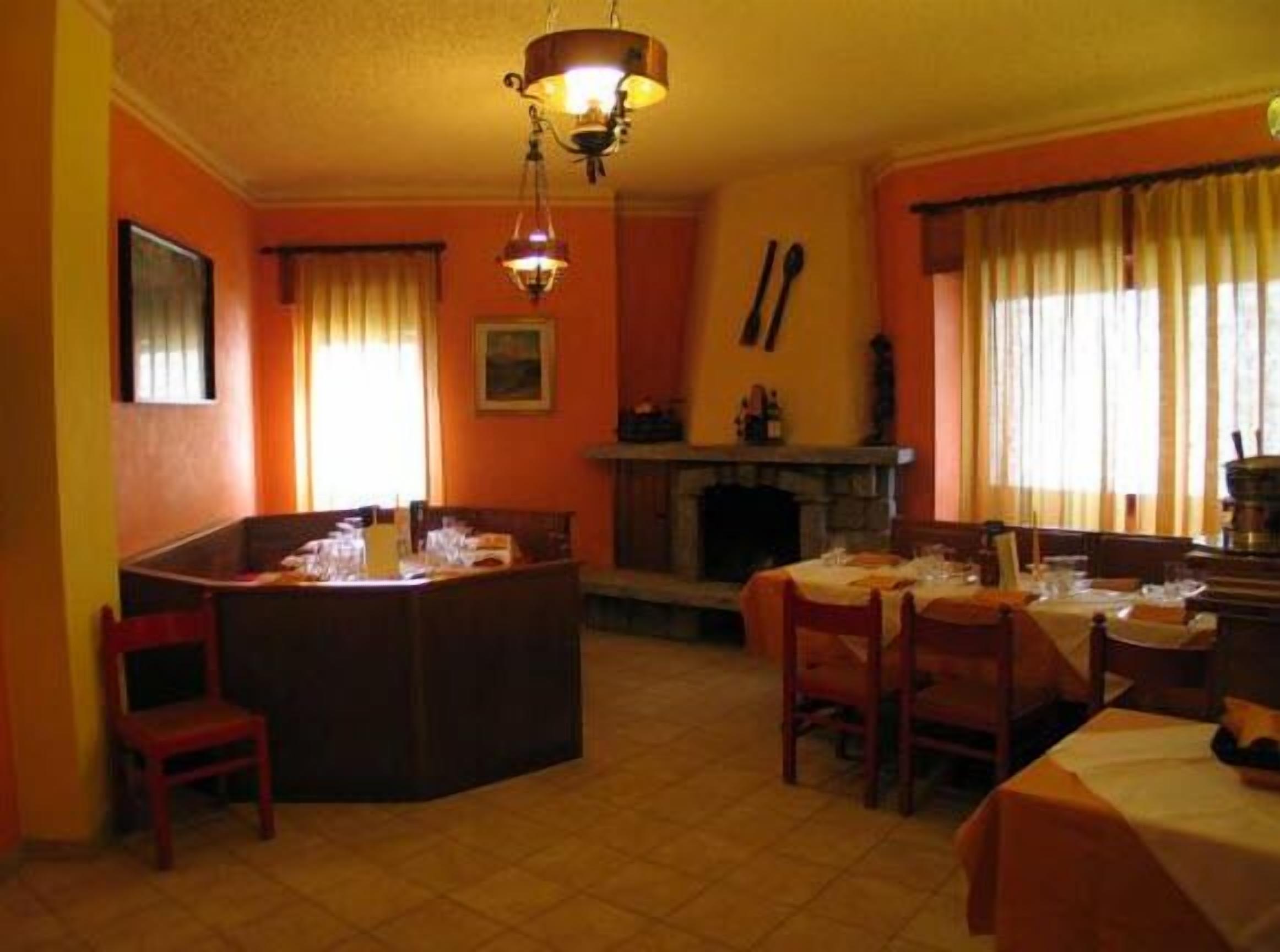 breakfast, lunch, dinner served; local cuisine