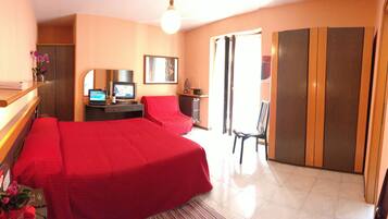 Doppel- oder Zweibettzimmer, Bergblick