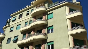 واجهة المنشأة