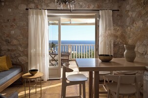 传统别墅, 2 间卧室, 私人游泳池, 海景 | 起居区 | MP3 基座