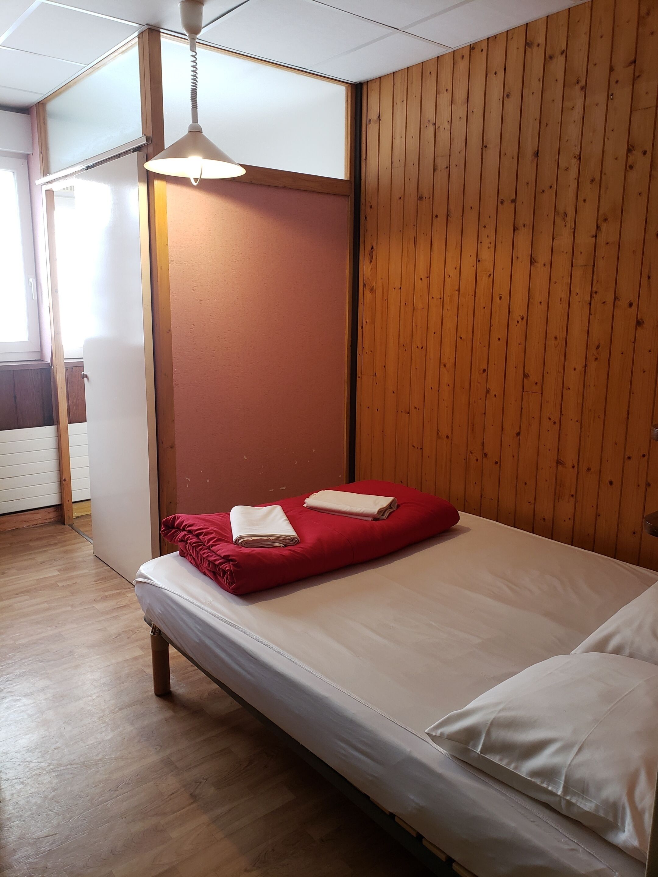 family room, private bathroom | free wifi, bed sheets