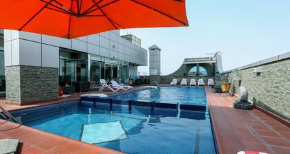 Royal Grand Suite Hotel