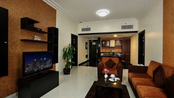 40-inch LCD TV with cable channels, TV