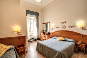 Premium bedding, in-room safe, blackout drapes, soundproofing