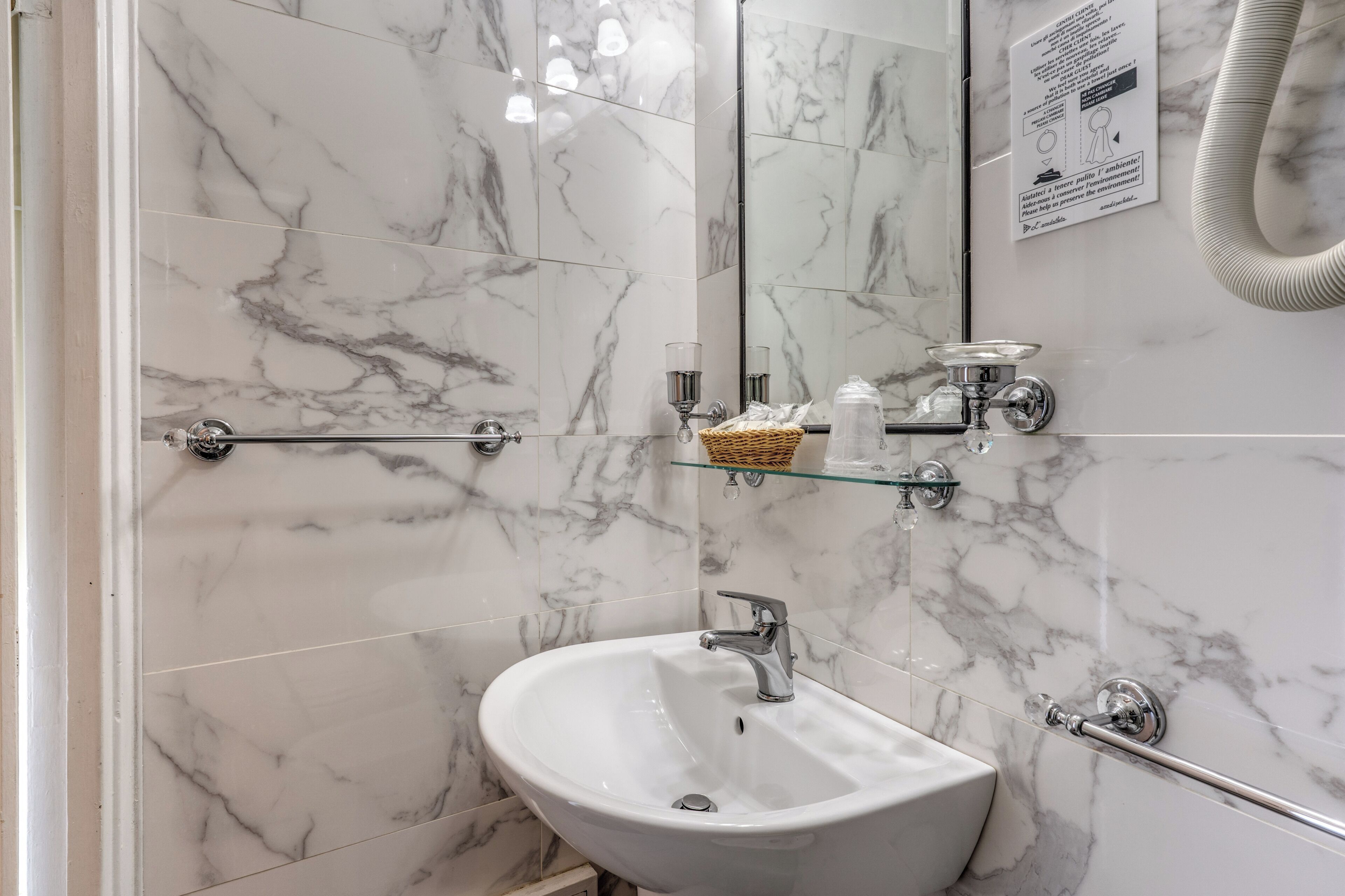 Photo - Hotel Labelle