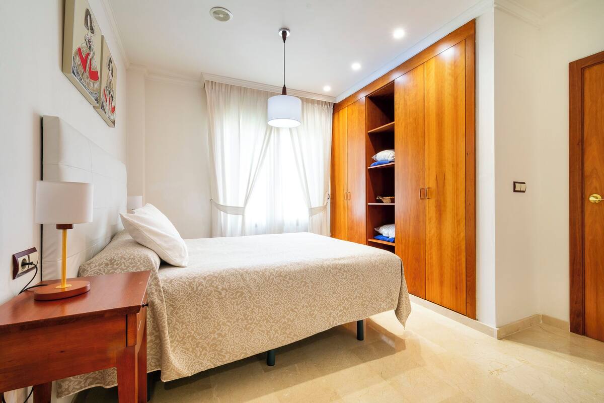 1 chambre, couette en duvet d'oie, coffres-forts dans les chambres