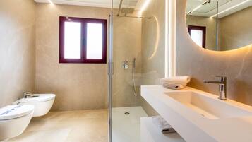 Appartement Premium, 3 chambres | Salle de bain