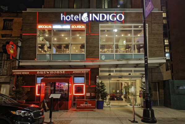 Exterior - Hotel Indigo BROOKLYN, an IHG Hotel (Brooklyn)