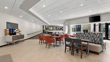 Free daily on-the-go breakfast