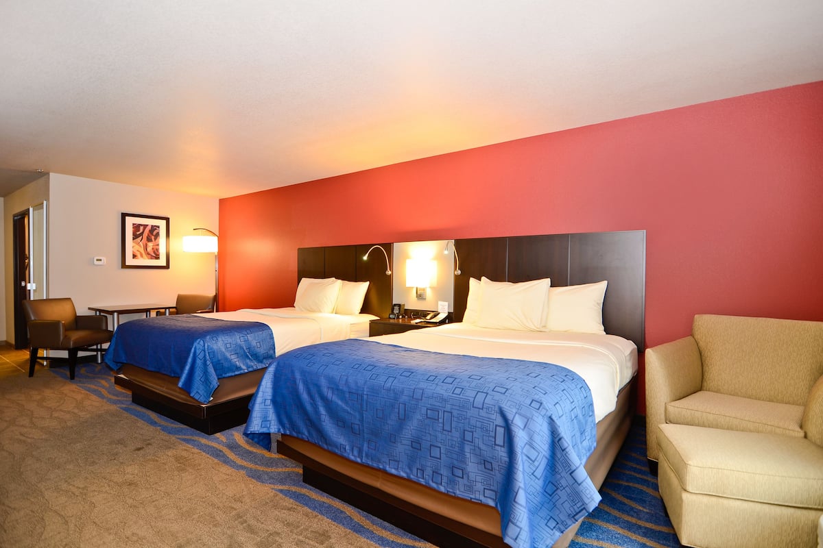Pillow-top beds, minibar, in-room safe, desk